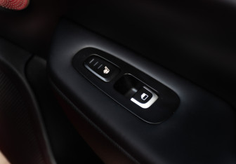 Подержанный автомобиль Kia Stinger 2019 года (19 фото)