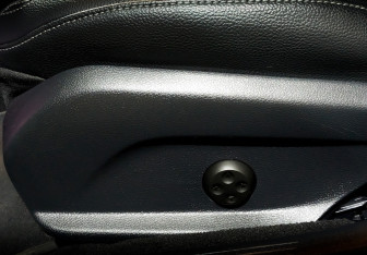 Подержанный автомобиль Mercedes-Benz AMG GT Liftback 2019 года (22 фото)