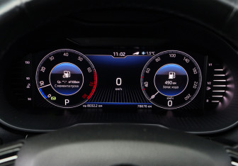 Подержанный автомобиль Skoda Octavia Liftback 2019 года (25 фото)