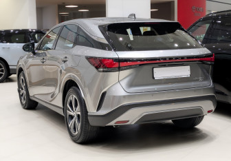 Новый Lexus RX 2025 (5 фото)