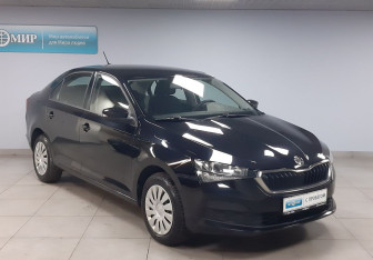 Подержанный автомобиль Skoda Rapid Liftback 2020 года (3 фото)