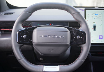 Подержанный автомобиль Jetour Dashing 2023 года (14 фото)