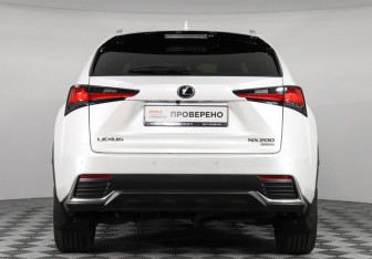 Подержанный автомобиль Lexus NX 2020 года (6 фото)