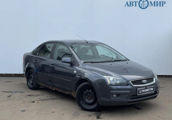 Подержанный автомобиль Ford Focus Sedan 2006 года (3 фото)