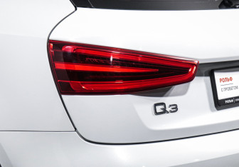 Подержанный автомобиль Audi Q3 2012 года (16 фото)