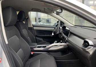 Подержанный автомобиль Geely Coolray 2021 года (22 фото)