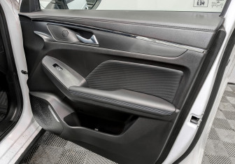 Подержанный автомобиль Haval Jolion 2024 года (23 фото)