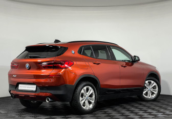 Подержанный автомобиль BMW X2 2019 года (2 фото)