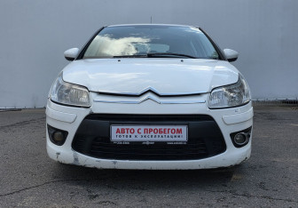 Подержанный автомобиль Citroen C4 Hatchback 2010 года (2 фото)