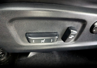 Подержанный автомобиль Lexus RX 2018 года (20 фото)