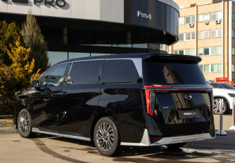 Подержанный автомобиль GAC M8 2024 года (6 фото)