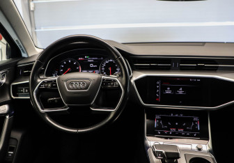 Подержанный автомобиль Audi A6 Sedan 2019 года (16 фото)