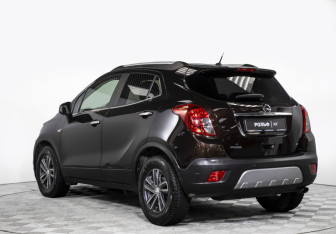 Подержанный автомобиль Opel Mokka 2013 года (7 фото)