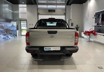 Подержанный автомобиль DongFeng DF6 2022 года (5 фото)