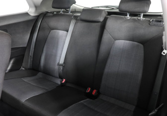 Подержанный автомобиль Kia Ceed Hatchback 2011 года (8 фото)