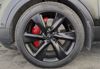 Подержанный автомобиль Ford Explorer 2016 года (12 фото)