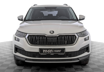 Подержанный автомобиль Skoda Kodiaq 2022 года (2 фото)