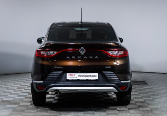 Подержанный автомобиль Renault Arkana 2019 года (6 фото)
