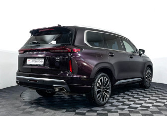 Подержанный автомобиль Exeed VX 2022 года (5 фото)