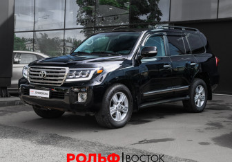 Подержанный автомобиль Toyota Land Cruiser Suv 2012 года (1 фото)