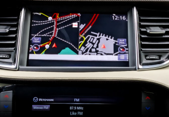 Подержанный автомобиль Infiniti QX50 2021 года (23 фото)