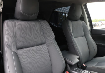 Подержанный автомобиль Toyota Fortuner 2021 года (13 фото)