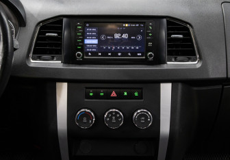 Подержанный автомобиль УАЗ Patriot 2019 года (13 фото)