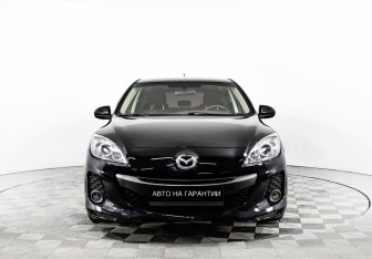 Подержанный автомобиль Mazda 3 Hatchback 2012 года (2 фото)