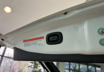 Подержанный автомобиль Mitsubishi Outlander 2013 года (21 фото)