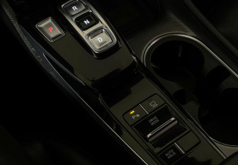 Подержанный автомобиль Hyundai Sonata 2022 года (17 фото)