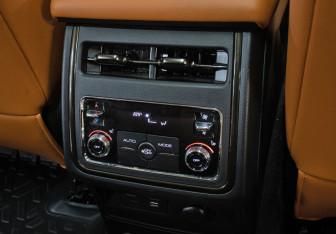 Подержанный автомобиль Haval H9 2024 года (25 фото)