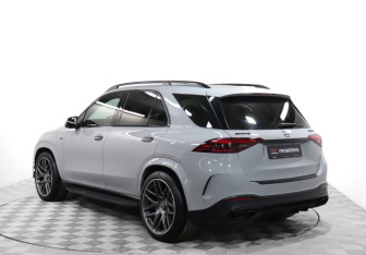 Подержанный автомобиль Mercedes-Benz GLE AMG 2024 года (7 фото)