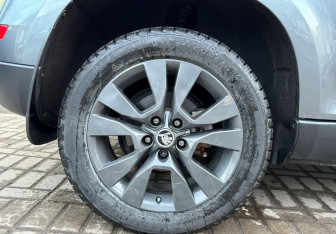 Подержанный автомобиль Skoda Yeti 2014 года (13 фото)