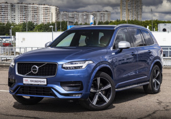 Подержанный автомобиль Volvo XC90 2019 года (1 фото)