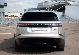 Подержанный автомобиль Land Rover Range Rover Velar 2017 года (6 фото)