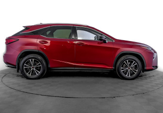 Подержанный автомобиль Lexus RX 2018 года (4 фото)