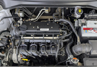 Подержанный автомобиль Kia Rio Sedan 2017 года (9 фото)