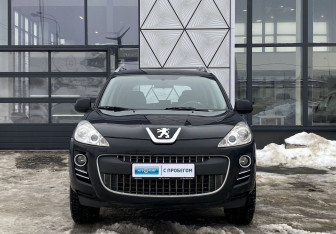 Подержанный автомобиль Peugeot 4007 2008 года (2 фото)