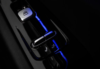 Подержанный автомобиль Chery Tiggo 9 2024 года (18 фото)