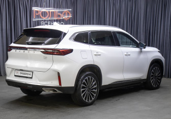 Подержанный автомобиль Exeed TXL 2022 года (5 фото)