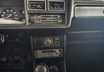 Подержанный автомобиль LADA (ВАЗ) 2107 2002 года (12 фото)