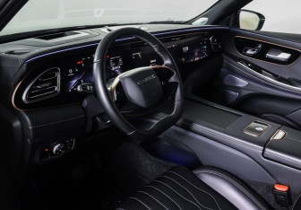 Подержанный автомобиль Exeed VX 2024 года (15 фото)