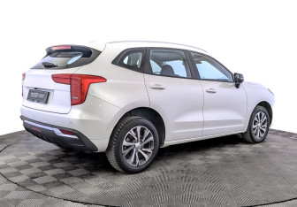 Подержанный автомобиль Haval Jolion 2023 года (5 фото)
