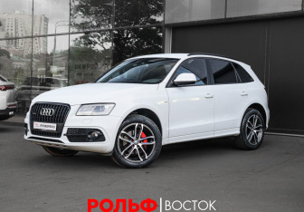 Подержанный автомобиль Audi Q5 2013 года (1 фото)