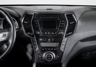 Подержанный автомобиль Hyundai Santa Fe 2015 года (13 фото)