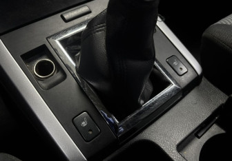 Подержанный автомобиль Suzuki Grand Vitara 2008 года (16 фото)