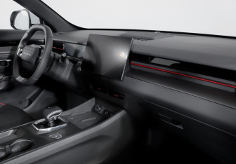 Подержанный автомобиль Jetour Dashing 2023 года (9 фото)