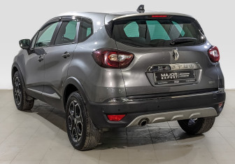 Подержанный автомобиль Renault Kaptur 2021 года (6 фото)
