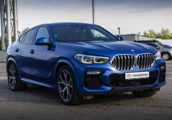 Подержанный автомобиль BMW X6 2020 года (4 фото)