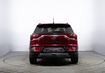 Подержанный автомобиль SsangYong Korando 2020 года (6 фото)